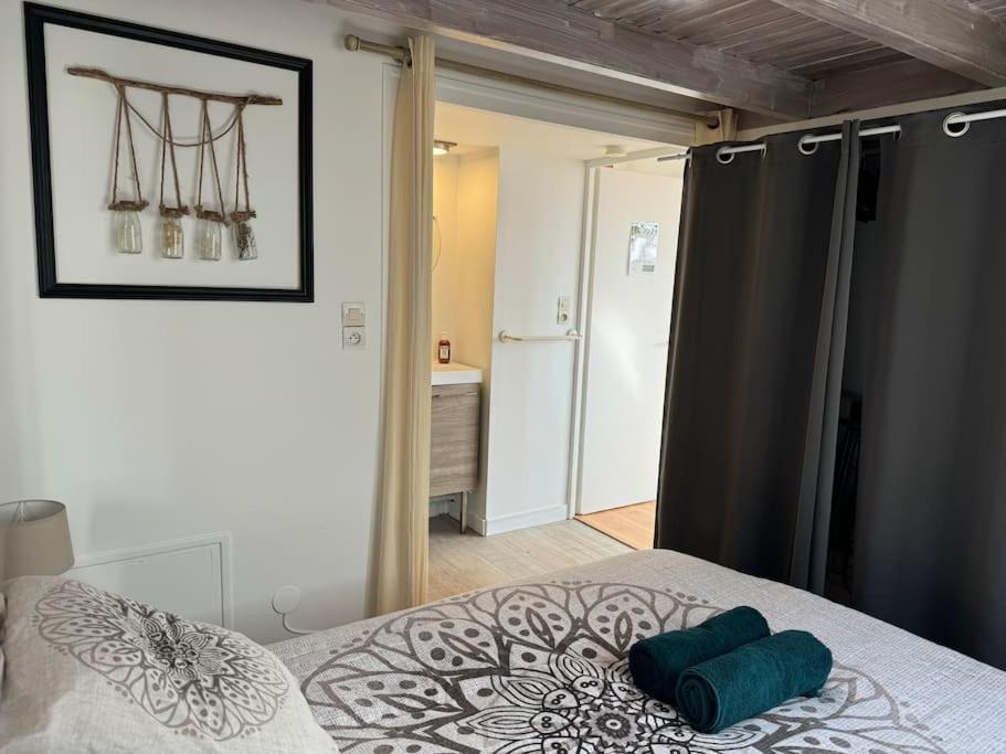 Ღ L'Entr'Act • Au Coeur De Ville Et Du Vieux Port La Rochelle  Exterior photo